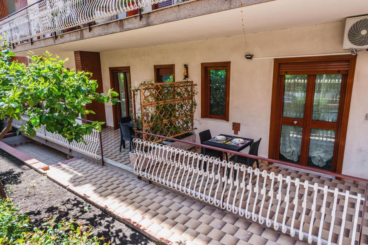 Lemon Tree Apartments By Wonderful Italy Giardini Naxos Eksteriør bilde